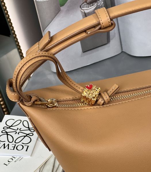  Handbags LOEWE Cubi size:21-17-13 cm