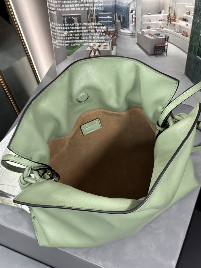  Handbags LOEWE flamenco clutch size:30-24.5-10.5 cm