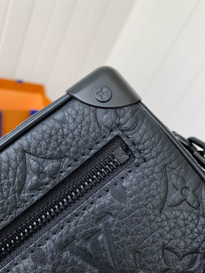 LOUIS VUITTON Mini Soft Trunk Shoulder Bag M55702 mini size 18.5*8*13 cm