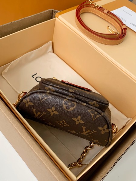  Handbags Louis Vuitton M82335 size:17*12*9.5cm