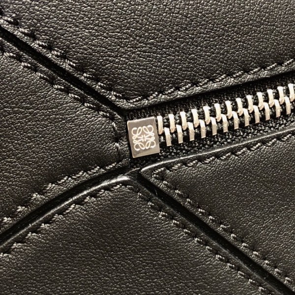  Handbags LOEWE Ykk size:29x18x12 cm