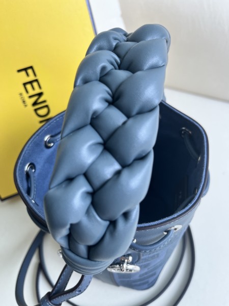 handbags FENDI 038 size:12*18*10cm