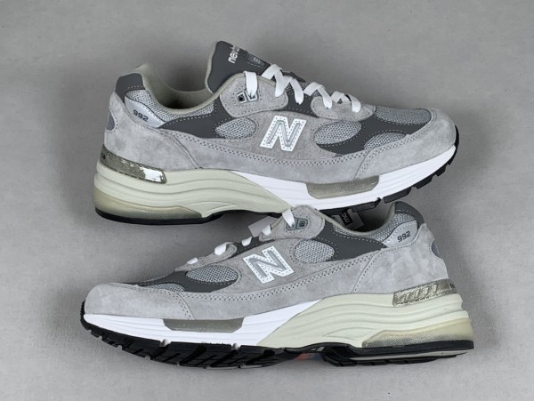 New Balance 992 Grey
