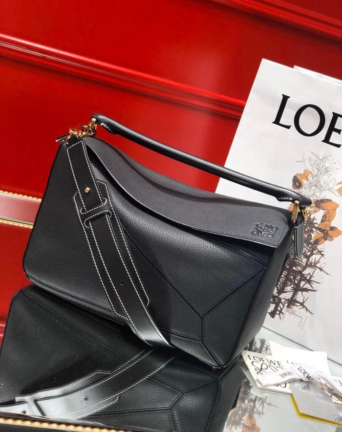  Handbags LOEWE Ykk size:29x18x12 cm