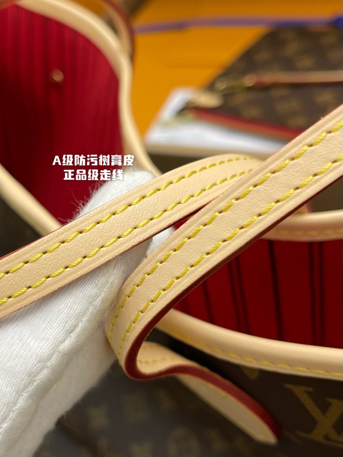 LOUIS VUITTON Neverfull MM Monogram Handbag Tote Women's Brown/Cherry M41177 size 31*14*28 cm