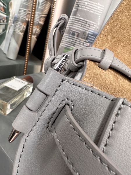 Handbags LOEWE 𝘔𝘪𝘯𝘪 𝘎𝘢𝘵𝘦 size:15*12.5*9cm