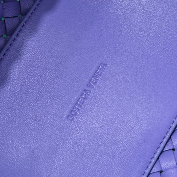 handbags Bottega Veneta 5211# SIZE:20*16*13CM
