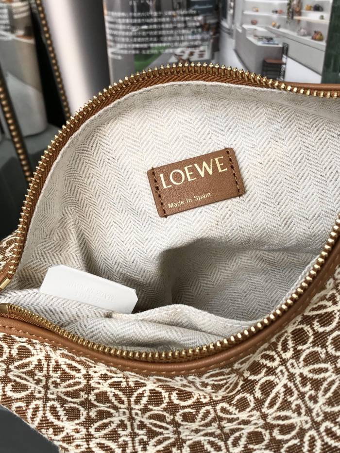  Handbags LOEWE 𝐂𝐮𝐛𝐢   size:21-12-17 cm
