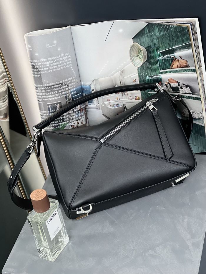  Handbags LOEWE Puzzle size:29x18x14 cm