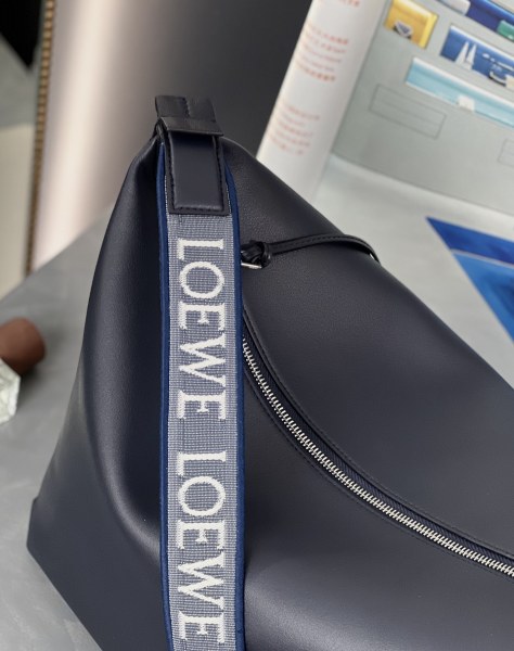  Handbags LOEWE 𝐂𝐮𝐛𝐢   size:43-13.5-29 cm