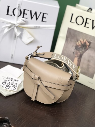  Handbags LOEWE 𝘔𝘪𝘯𝘪 𝘎𝘢𝘵𝘦 size:15*12.5*9cm