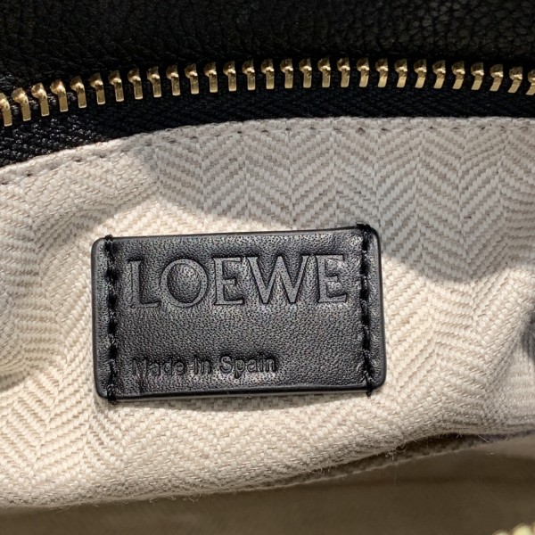  Handbags LOEWE ZP size:24−14-11 cm