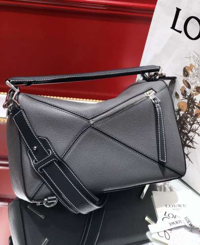  Handbags LOEWE Ykk size:29x18x12 cm