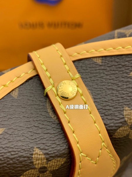  Handbags Louis Vuitton mini M80874 size:14.5*18*6.5 cm