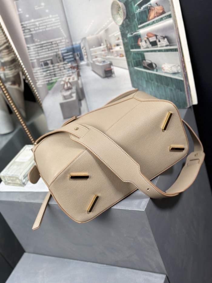  Handbags LOEWE 𝘗𝘶𝘻𝘻𝘭𝘦 𝘌𝘥𝘨𝘦  size:29-19.5-14 cm