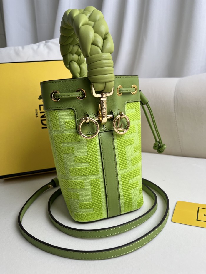 handbags FENDI 038 size:12*18*10cm