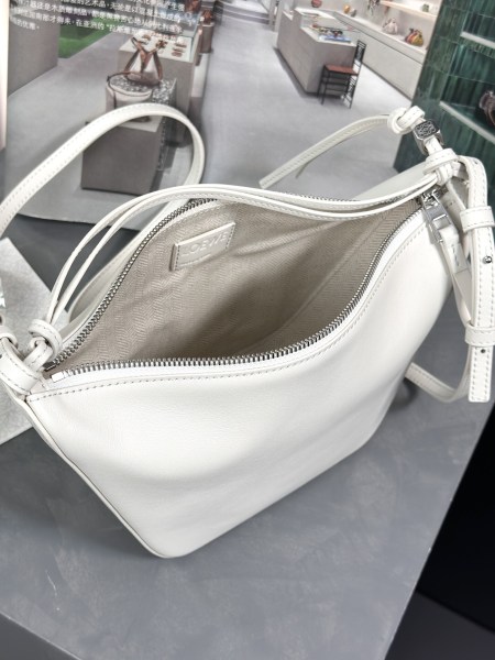  Handbags LOEWE 𝗛𝗮𝗺𝗺𝗼𝗰𝗸 𝗵𝗼𝗯𝗼 size:28-17-9.5 cm