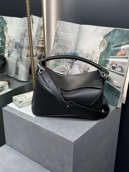  Handbags LOEWE 𝘗𝘶𝘻𝘻𝘭𝘦 𝘌𝘥𝘨𝘦  size:29-19.5-14 cm