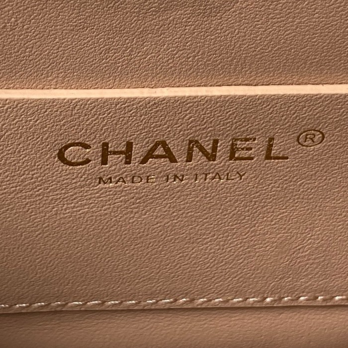  Handbags Chanel AS4286  size:15X21X9 cm