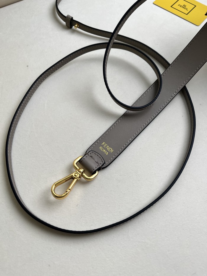 handbags FENDI 226 size:12*18*10cm