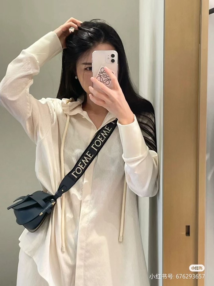  Handbags LOEWE 𝘔𝘪𝘯𝘪 𝘎𝘢𝘵𝘦 size:15*12.5*9cm