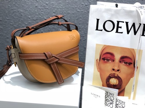  Handbags LOEWE zp  size:20*19*11.5 cm