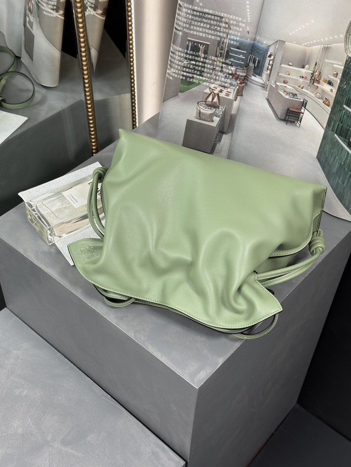  Handbags LOEWE flamenco clutch size:30-24.5-10.5 cm