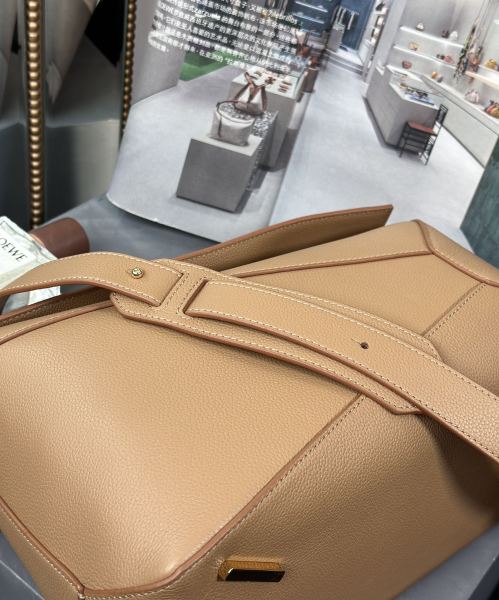  Handbags LOEWE 𝘗𝘶𝘻𝘻𝘭𝘦 𝘌𝘥𝘨𝘦  size:29-19.5-14 cm