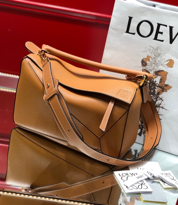  Handbags LOEWE Ykk size:29x18x12 cm