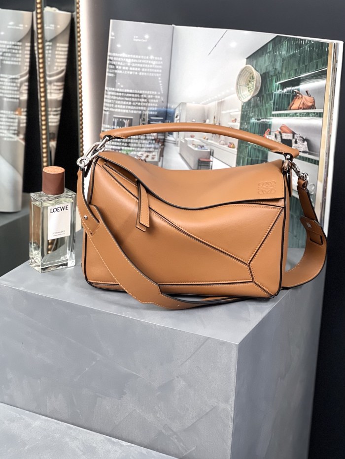  Handbags LOEWE Puzzle size:29x18x14 cm