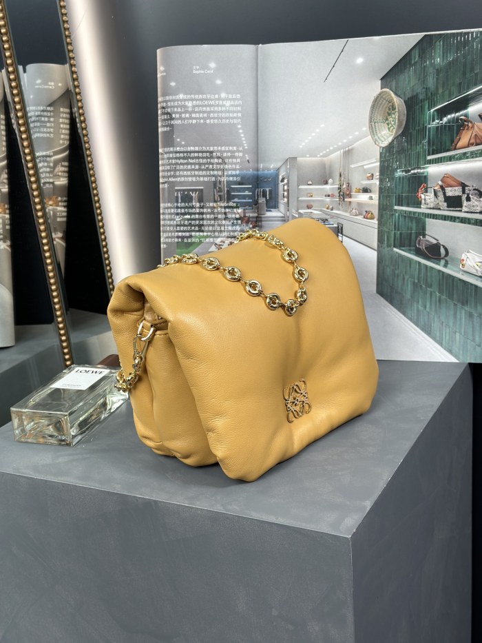  Handbags LOEWE Puffer Goya size:23-13-6 cm