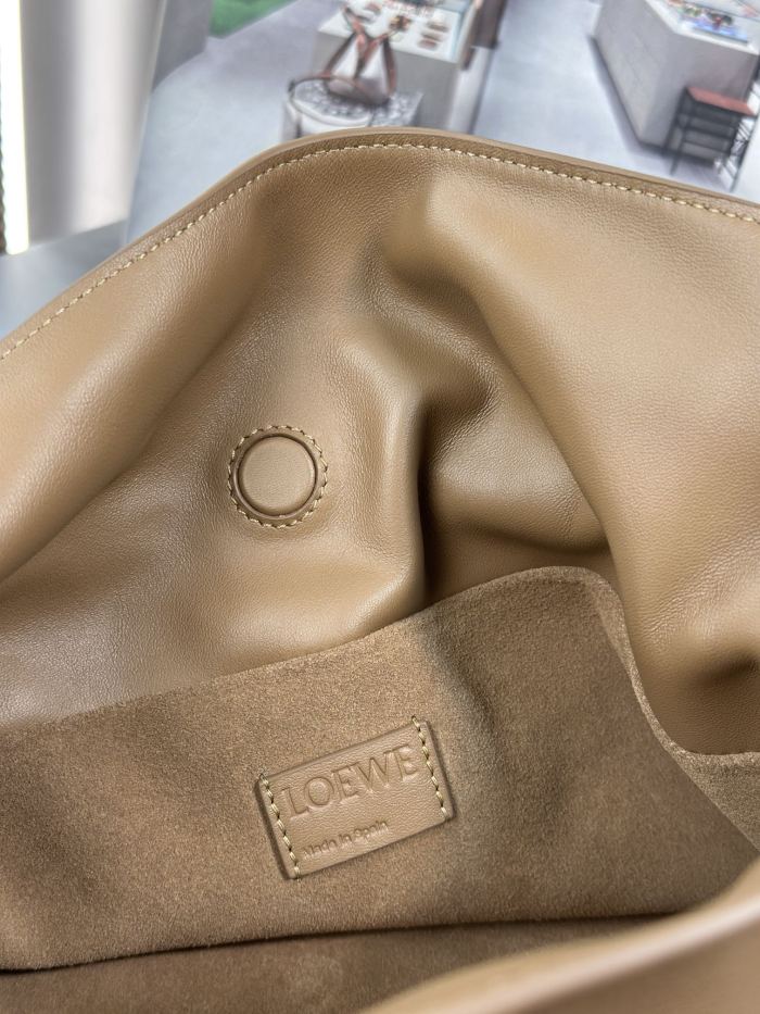  Handbags LOEWE flamenco clutch size:30-24.5-10.5 cm