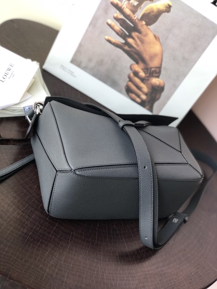  Handbags LOEWE zp size:24*14*11 cm