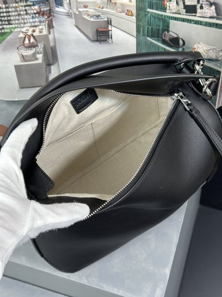  Handbags LOEWE 𝘗𝘶𝘻𝘻𝘭𝘦 𝘌𝘥𝘨𝘦  size:29-19.5-14 cm