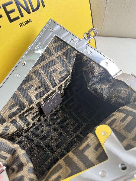 handbags FENDI 129 size:26*18*9.5cm