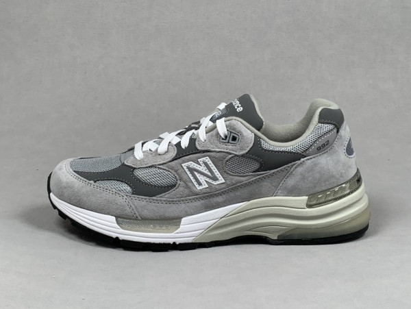 New Balance 992 Grey