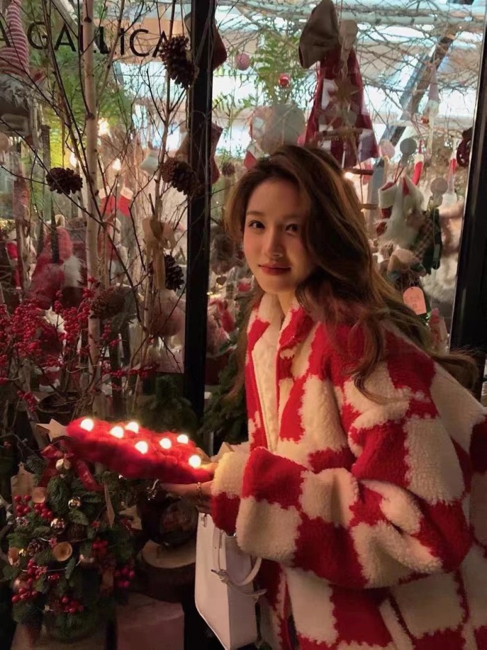 Clothes LOUIS VUITTON 922 