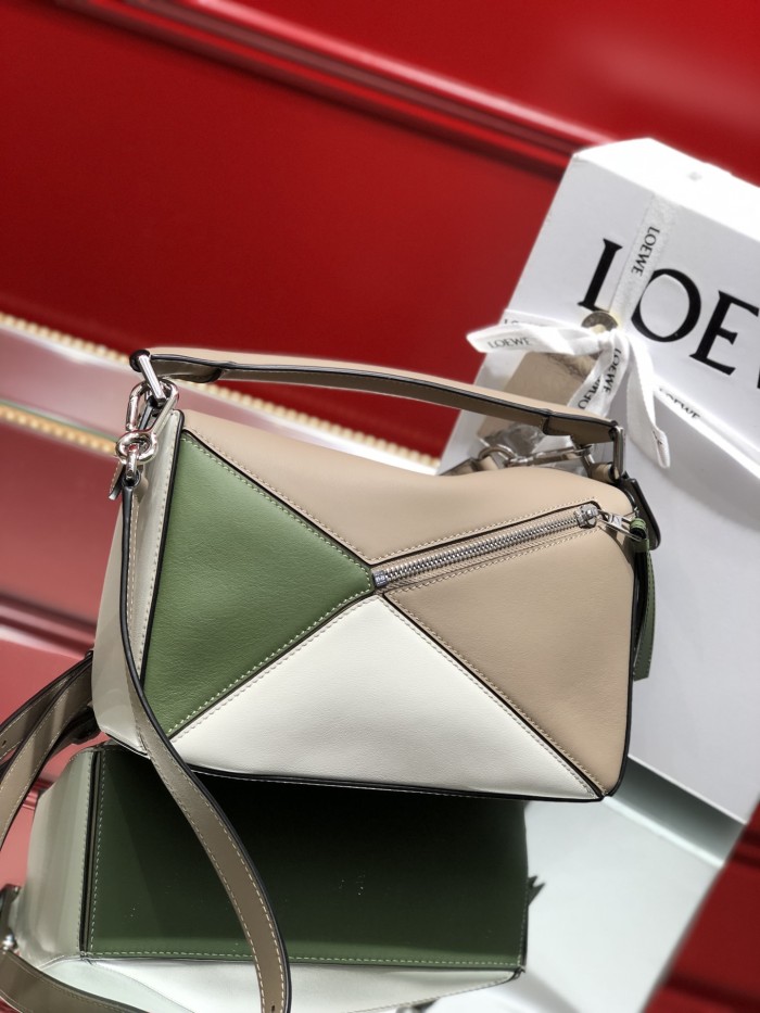  Handbags LOEWE zp size:24*14*11 cm