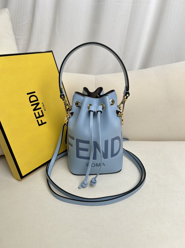 handbags FENDI 226 size:12*18*10cm