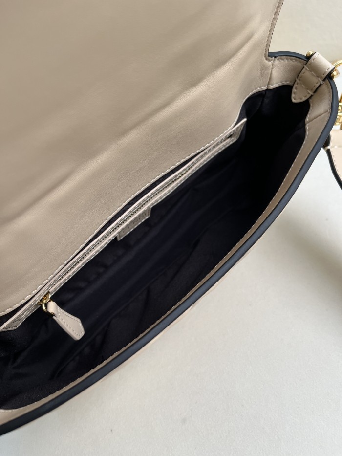 handbags FENDI 211 size:27*15*6cm