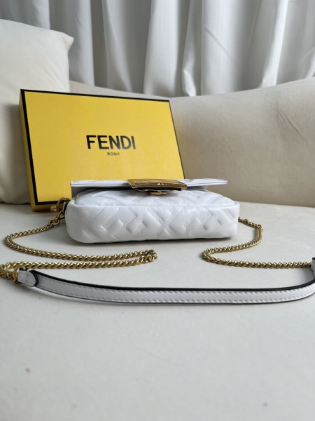 handbags FENDI 212 size:19*11.5*4cm