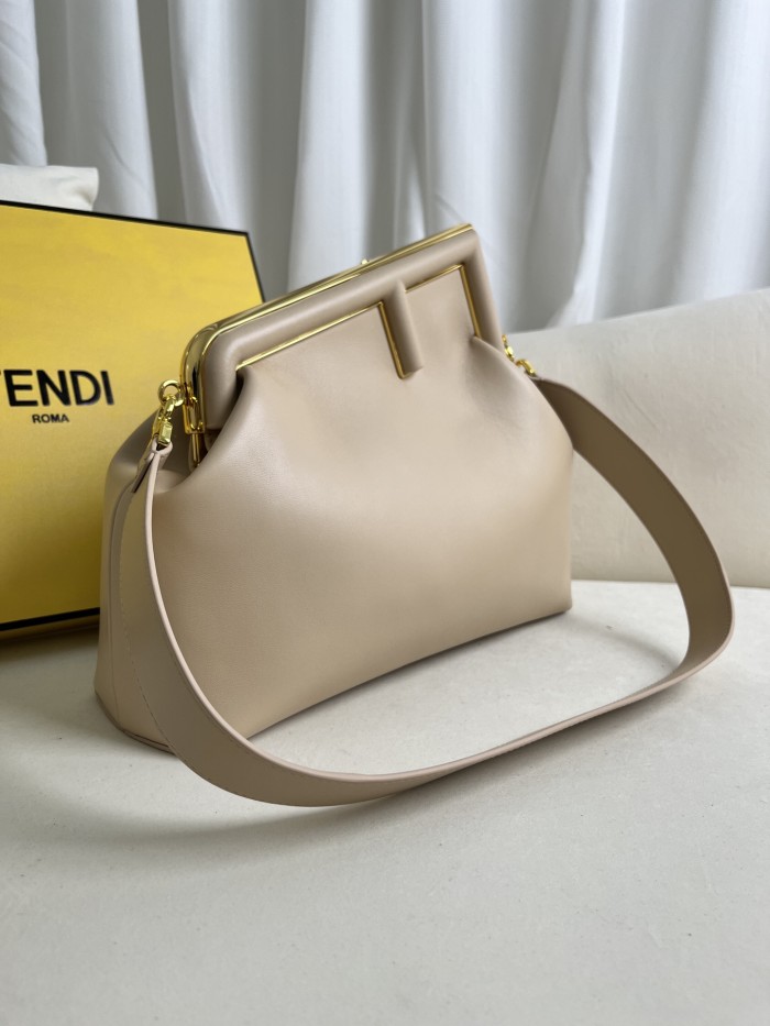handbags FENDI 209 size:32.5*15*23.5cm