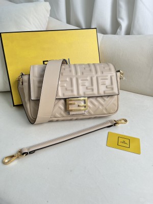 handbags FENDI 211 size:27*15*6cm