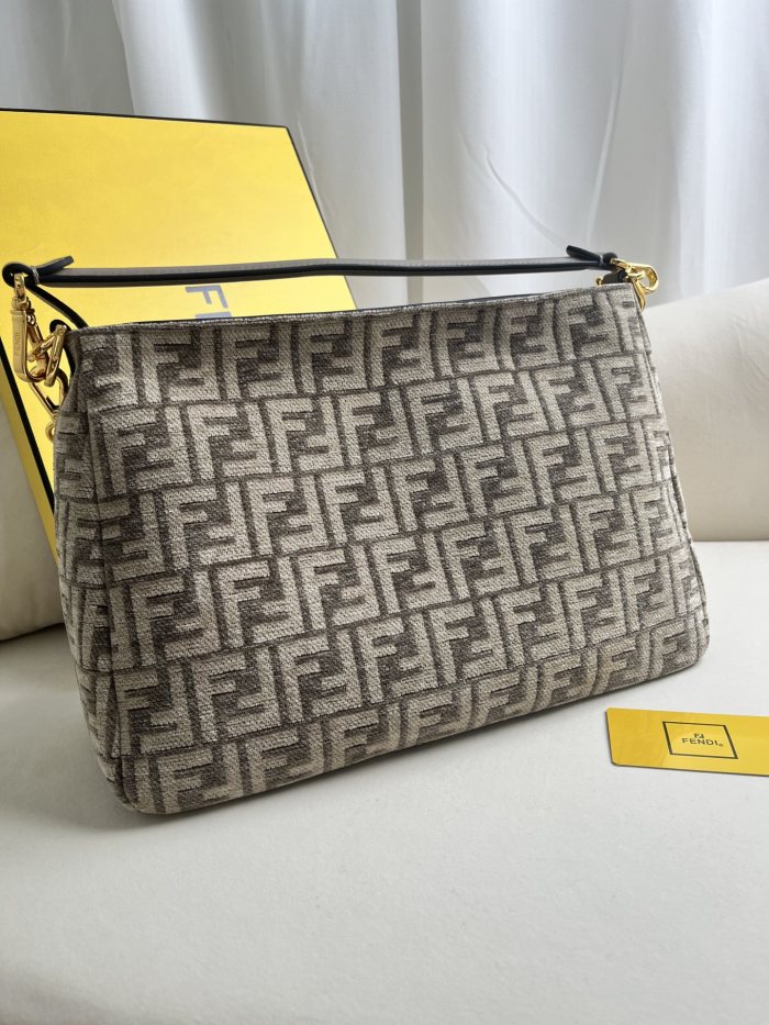 handbags FENDI 014 size:23.5*36*14cm