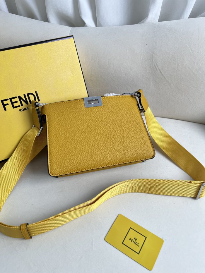 handbags FENDI 8066 size:21cm