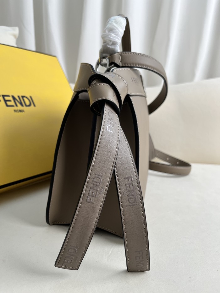 handbags FENDI 210 size:27*11*20cm