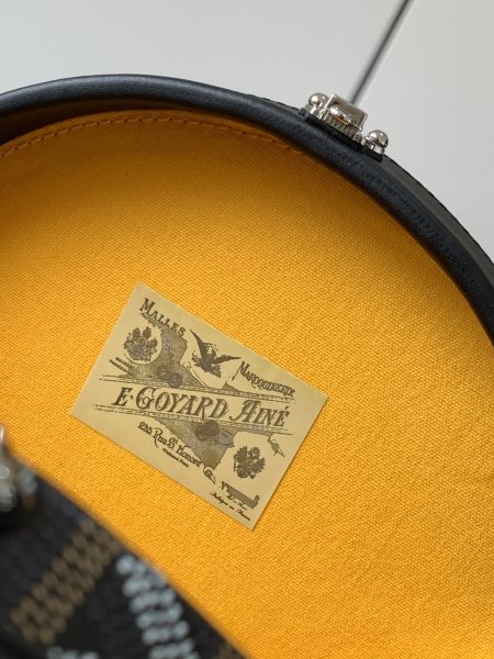  Handbags Goyard Alto 8038  size:16.5*7*18 cm