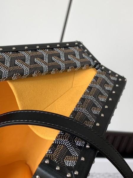  Handbags Goyard Grand Hôtel 8018  size:17*7.7*24.5 cm