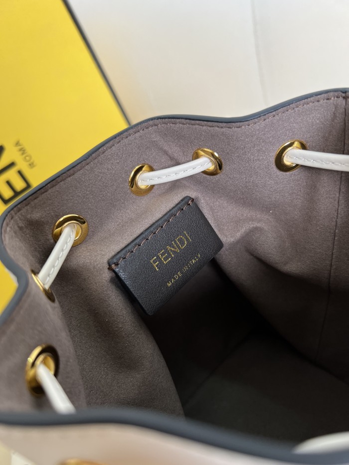 handbags FENDI 226 size:12*18*10cm