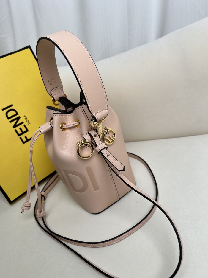 handbags FENDI 226 size:12*18*10cm